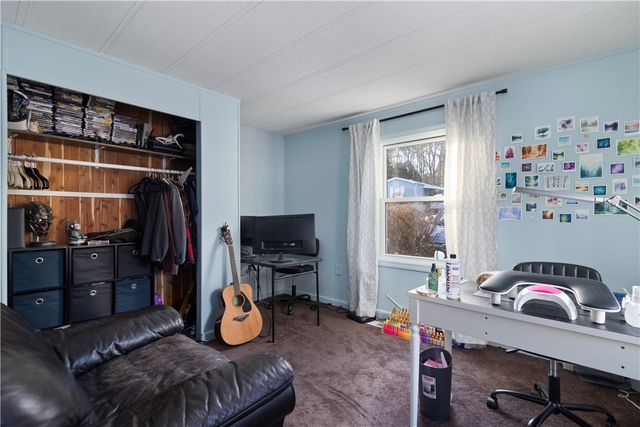 9 Sherwood Valley Lane, Coventry, RI 02816