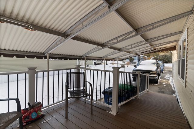 9 Sherwood Valley Lane, Coventry, RI 02816