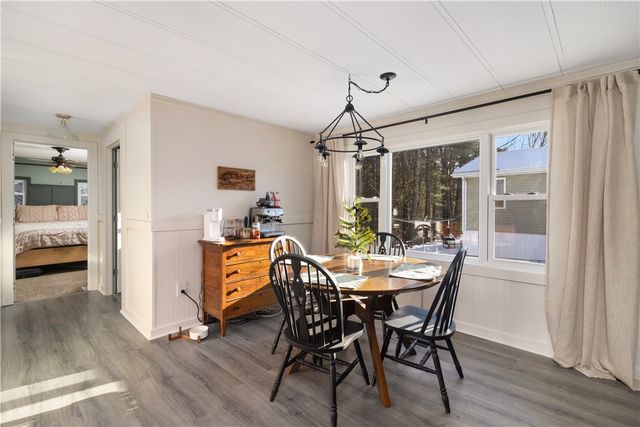 9 Sherwood Valley Lane, Coventry, RI 02816