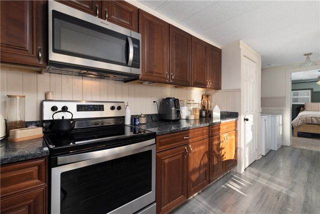 9 Sherwood Valley Lane, Coventry, RI 02816