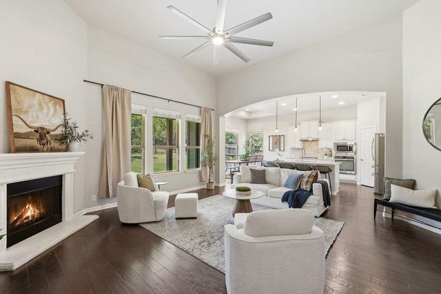 5433 Texas Bluebell DR, Spicewood, TX 78669
