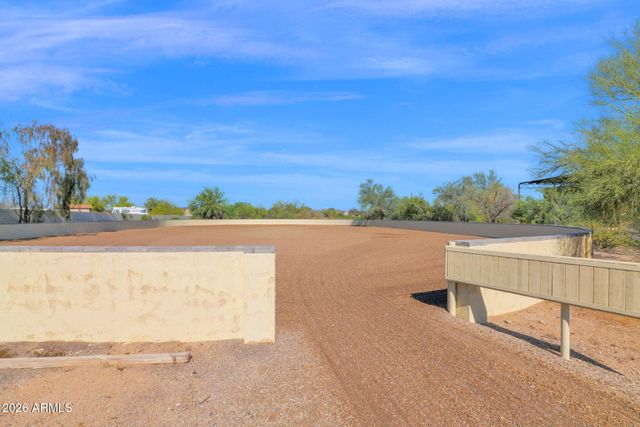 31055 N 56TH Street, Cave Creek, AZ 85331