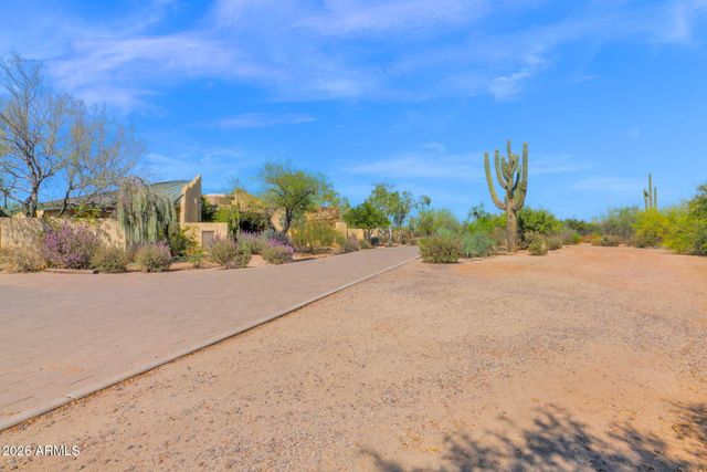 31055 N 56TH Street, Cave Creek, AZ 85331
