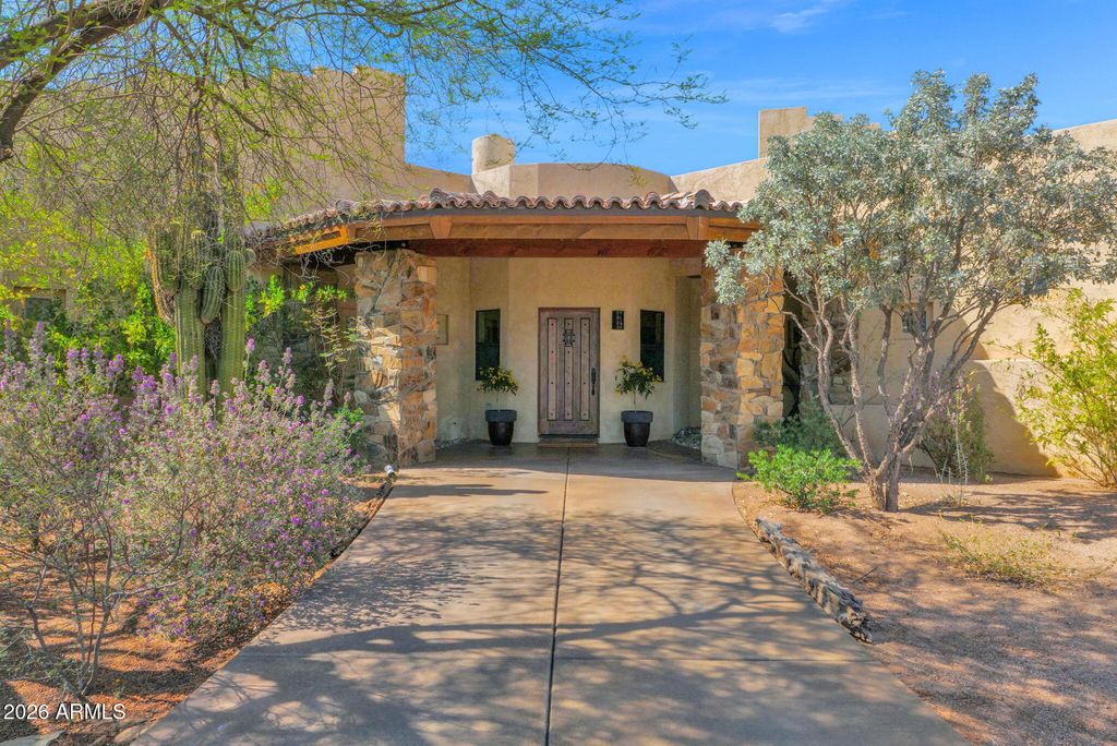 31055 N 56TH Street, Cave Creek, AZ 85331 — photo 2