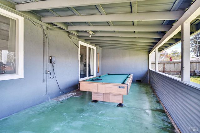 635 S Minahen St, Napa, CA 94559