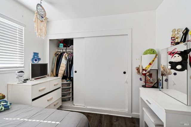 635 S Minahen St, Napa, CA 94559