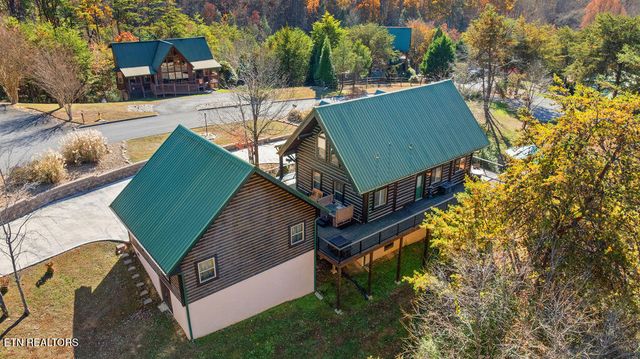 1347 Zachary Thomas Lane, Sevierville, TN 37876