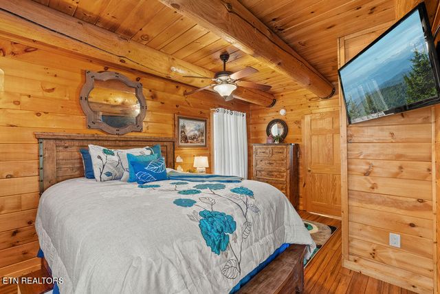 1347 Zachary Thomas Lane, Sevierville, TN 37876