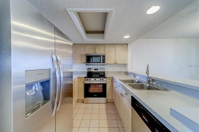 9209 JAKES PATH, Largo, FL 33771