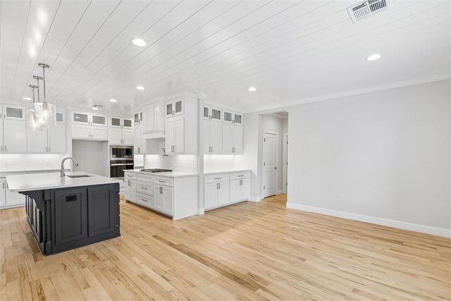 30128 Horseman Alley, Norman, OK 73072