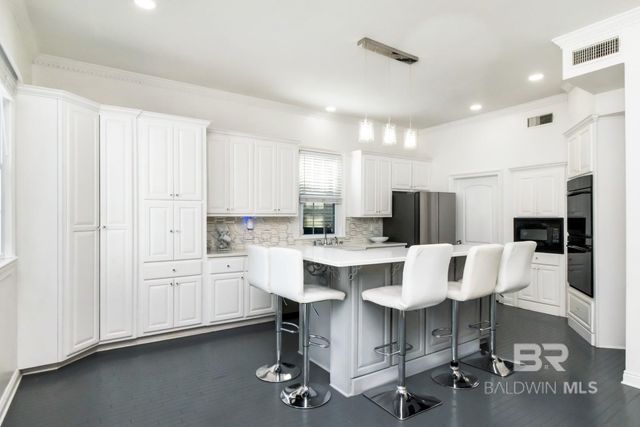 77 S Ann Street, Mobile, AL 36604