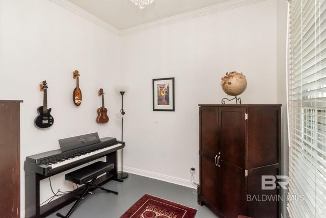 77 S Ann Street, Mobile, AL 36604