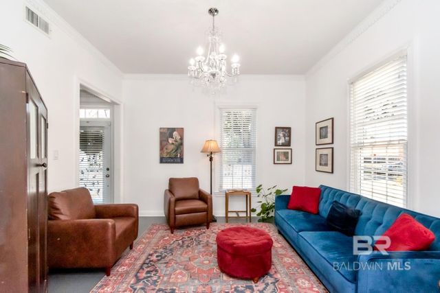 77 S Ann Street, Mobile, AL 36604