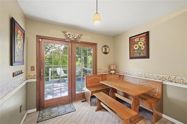 107 Willow Drive, Lansing, KS 66043