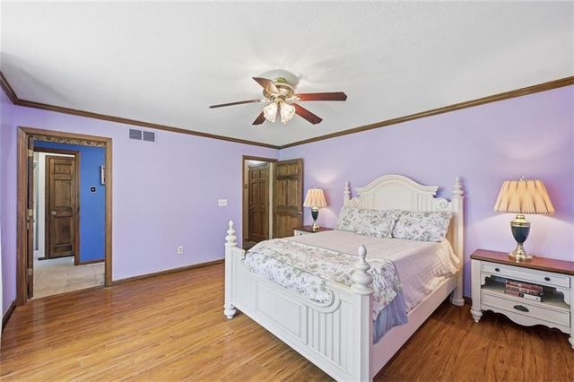 107 Willow Drive, Lansing, KS 66043