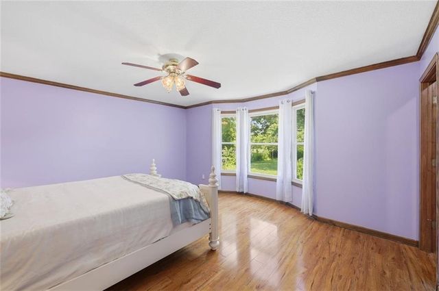107 Willow Drive, Lansing, KS 66043