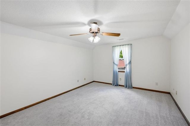 107 Willow Drive, Lansing, KS 66043