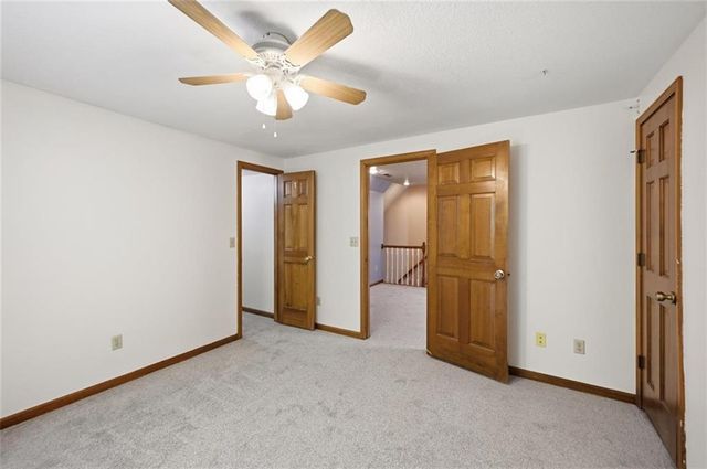 107 Willow Drive, Lansing, KS 66043
