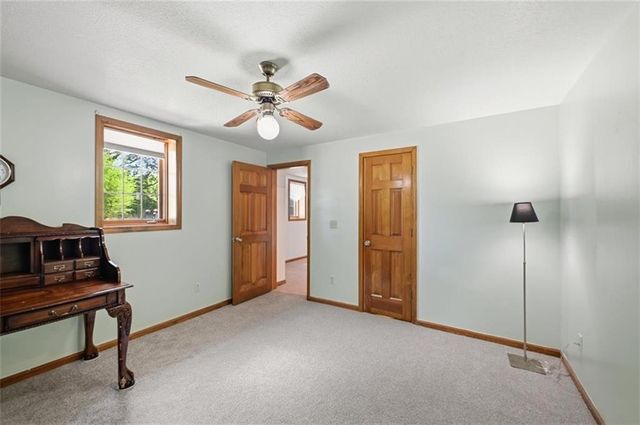 107 Willow Drive, Lansing, KS 66043