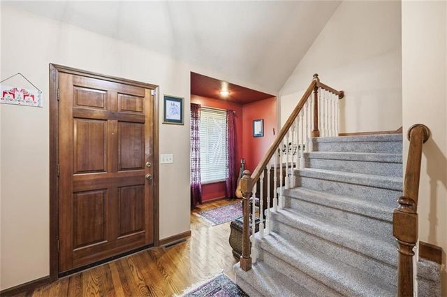 107 Willow Drive, Lansing, KS 66043