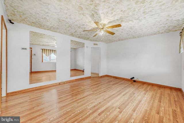 18 PROPELLER DR, Baltimore, MD 21220