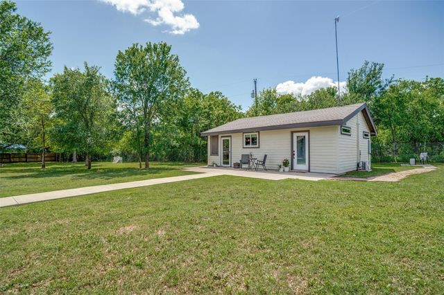 104 Windsong Court, Weatherford, TX 76087