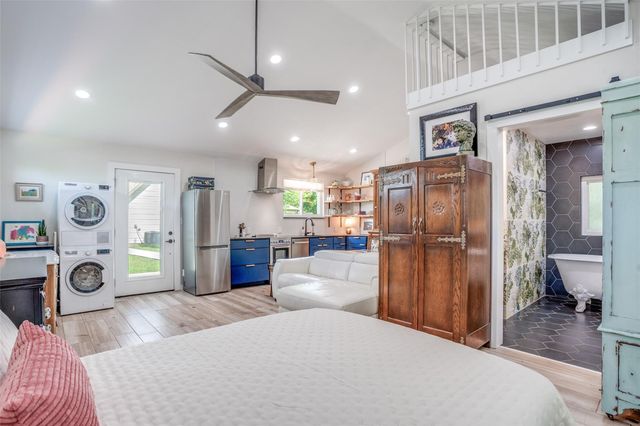 104 Windsong Court, Weatherford, TX 76087