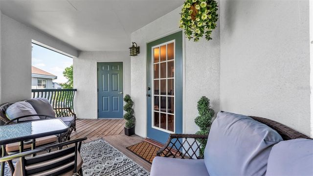 1640 VILLA CAPRI CIRCLE 303, Odessa, FL 33556
