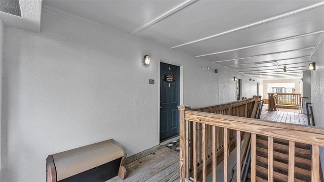 1640 VILLA CAPRI CIRCLE 303, Odessa, FL 33556