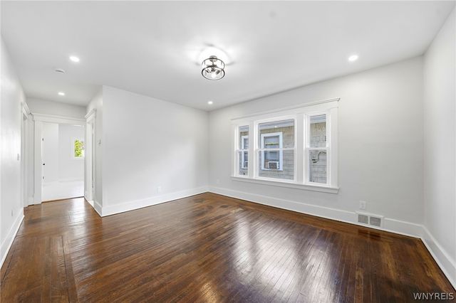 90 Armin Place, Buffalo, NY 14210