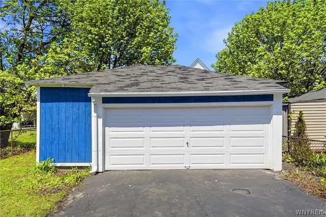 90 Armin Place, Buffalo, NY 14210