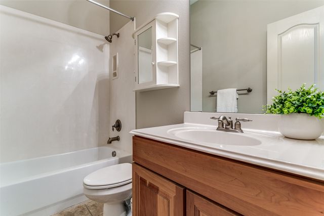 603 Rosemead Drive, Euless, TX 76039