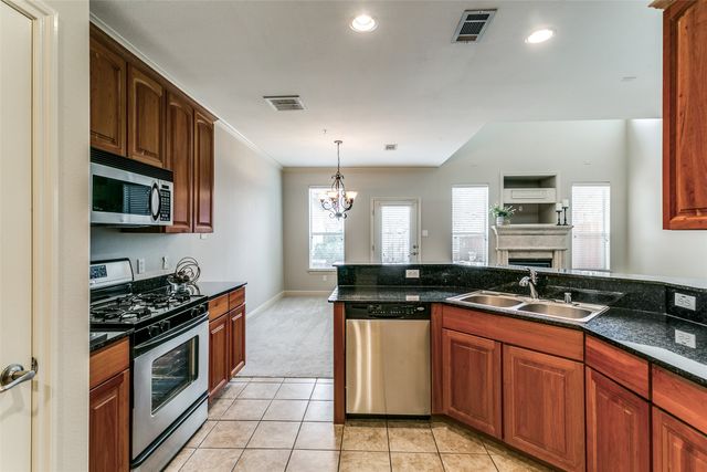 603 Rosemead Drive, Euless, TX 76039