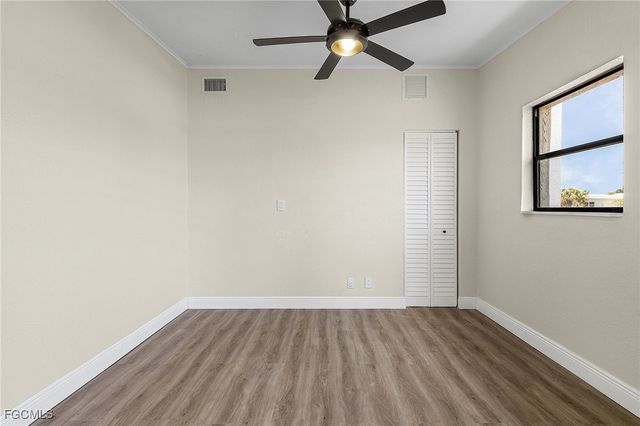 2390 Oleander ST, St James City, FL 33956