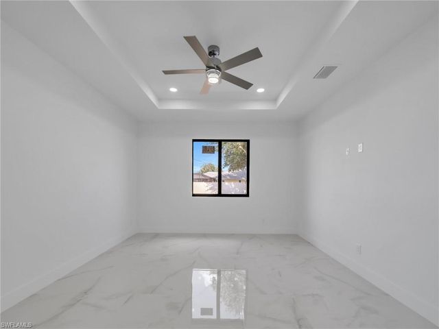 1201 NE 12th PL, Cape Coral, FL 33909