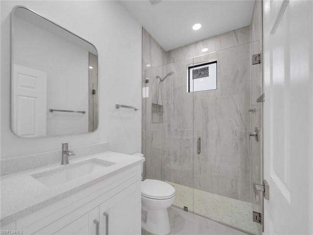 1201 NE 12th PL, Cape Coral, FL 33909