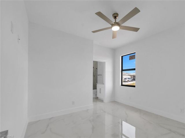 1201 NE 12th PL, Cape Coral, FL 33909