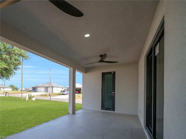 1201 NE 12th PL, Cape Coral, FL 33909