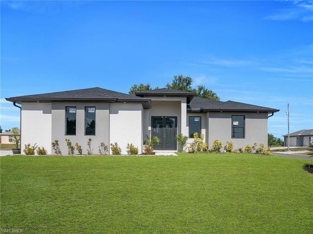 1201 NE 12th PL, Cape Coral, FL 33909