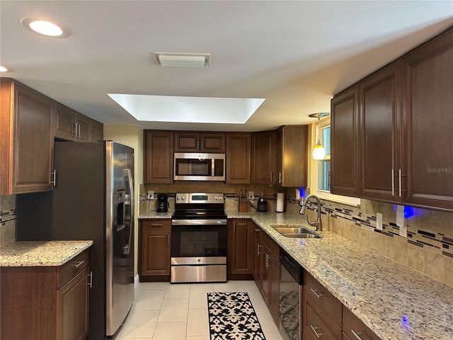 8591 SW 116TH LANE ROAD, Ocala, FL 34481