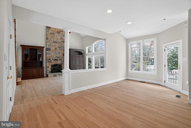 35 STANWYCK RD, Mount Laurel, NJ 08054