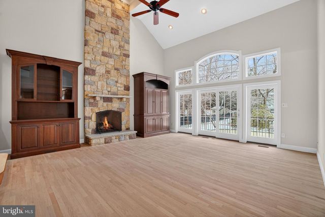 35 STANWYCK RD, Mount Laurel, NJ 08054