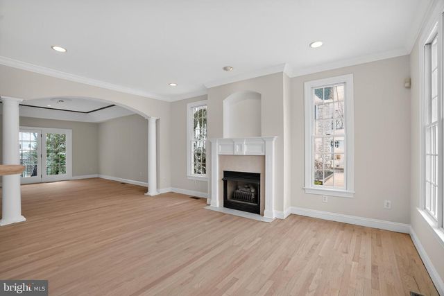 35 STANWYCK RD, Mount Laurel, NJ 08054