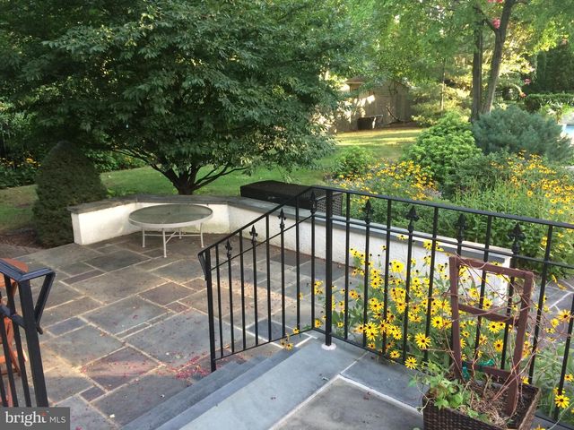 35 STANWYCK RD, Mount Laurel, NJ 08054