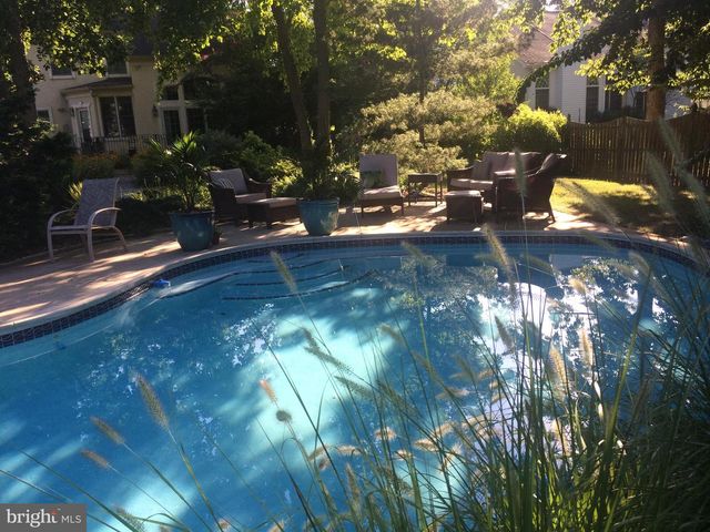 35 STANWYCK RD, Mount Laurel, NJ 08054