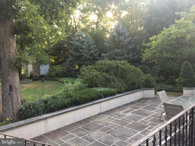 35 STANWYCK RD, Mount Laurel, NJ 08054