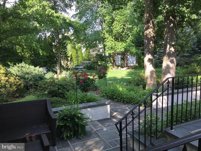 35 STANWYCK RD, Mount Laurel, NJ 08054