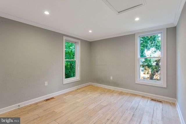 2217 14TH ST SE, Washington, DC 20020