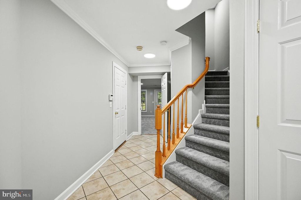 14411 FOWLERS MILL DR, Gainesville, VA 20155
