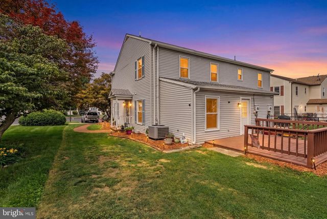 48 BERKELEY CT, Charles Town, WV 25414